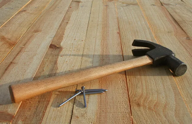 Как уложить деревянные полы, чтобы они не скрипели?